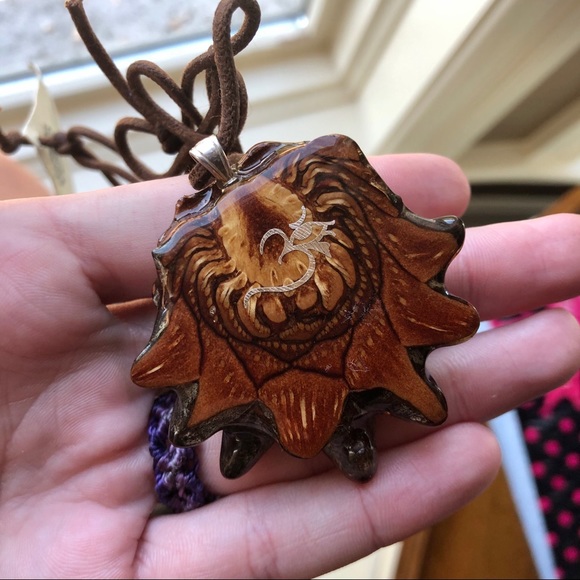 Malachite Third Eye Pinecone Sacred Geometry - Picture 2 of 2